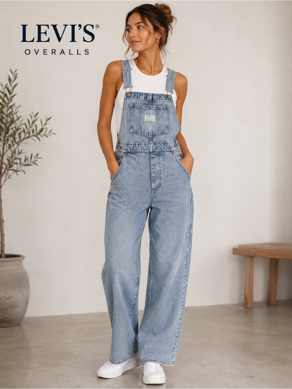 Levi’s Vintage Overalls Light Wash Denim Bib Jumpsuit Relaxed Straight Leg Women